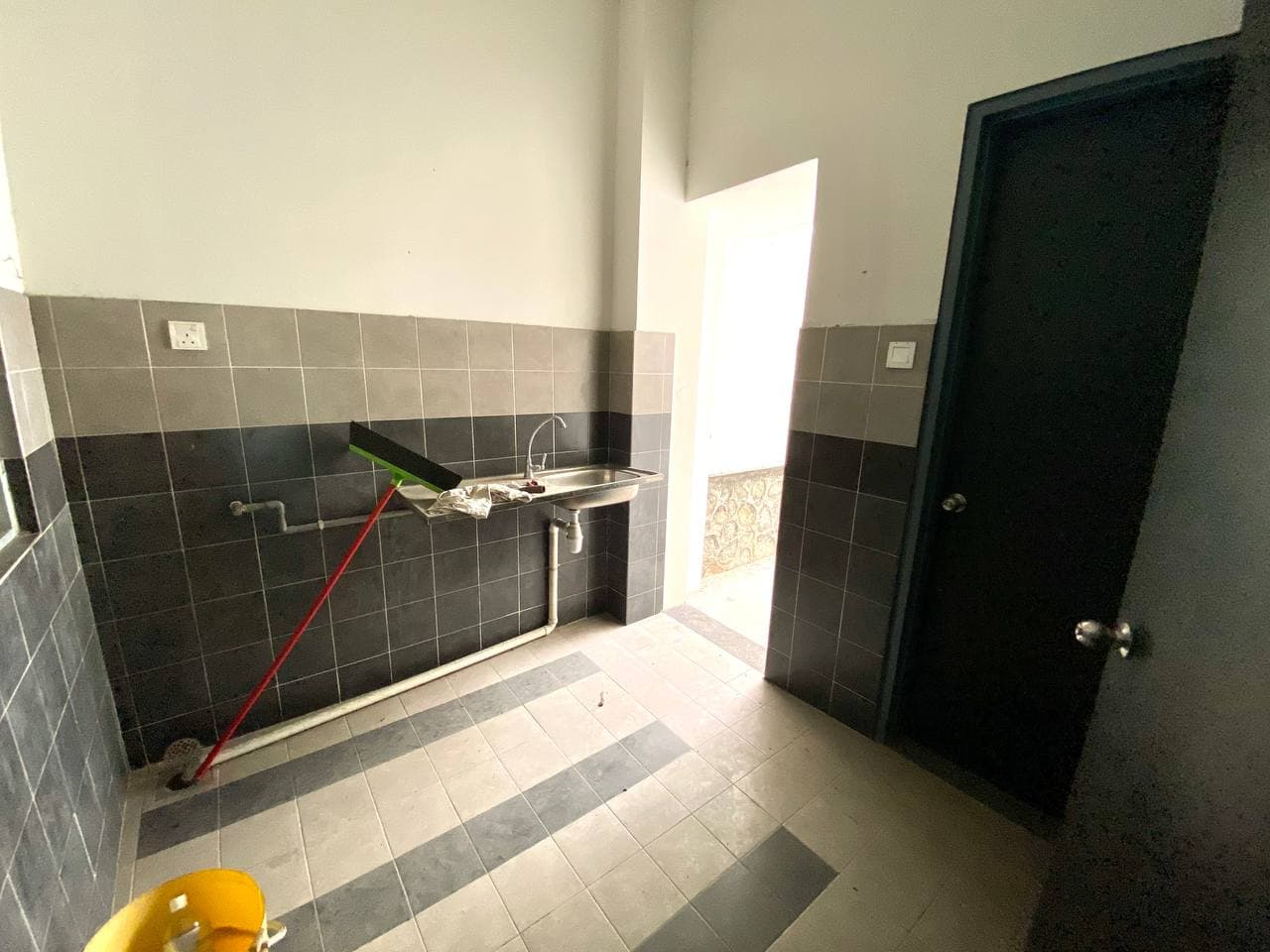 GATED GUARDED 2 Storey Cluster Legundi Kajang - photo 4