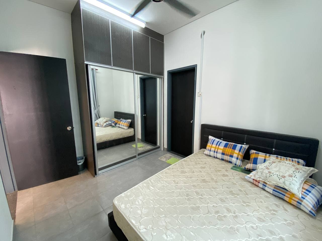 GATED GUARDED 2 Storey Cluster Legundi Kajang - photo 8