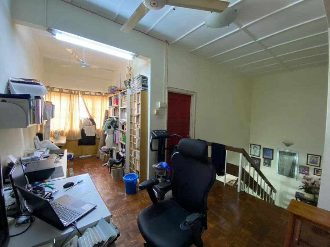 FACING EAST 2 Storey Taman Tun Dr Ismail KL - photo 6