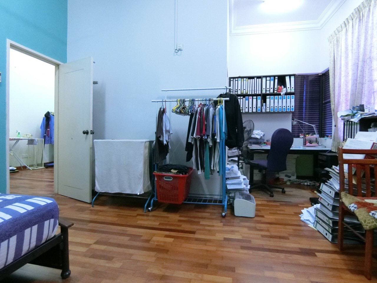 FACING OPEN 2 Storey DHTS Tiara Setiawangsa KL - photo 10