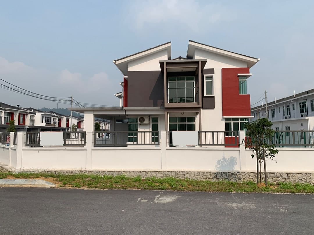 GATED 2 Storey Corner Lot Maple Hillpark Selangor - photo 2