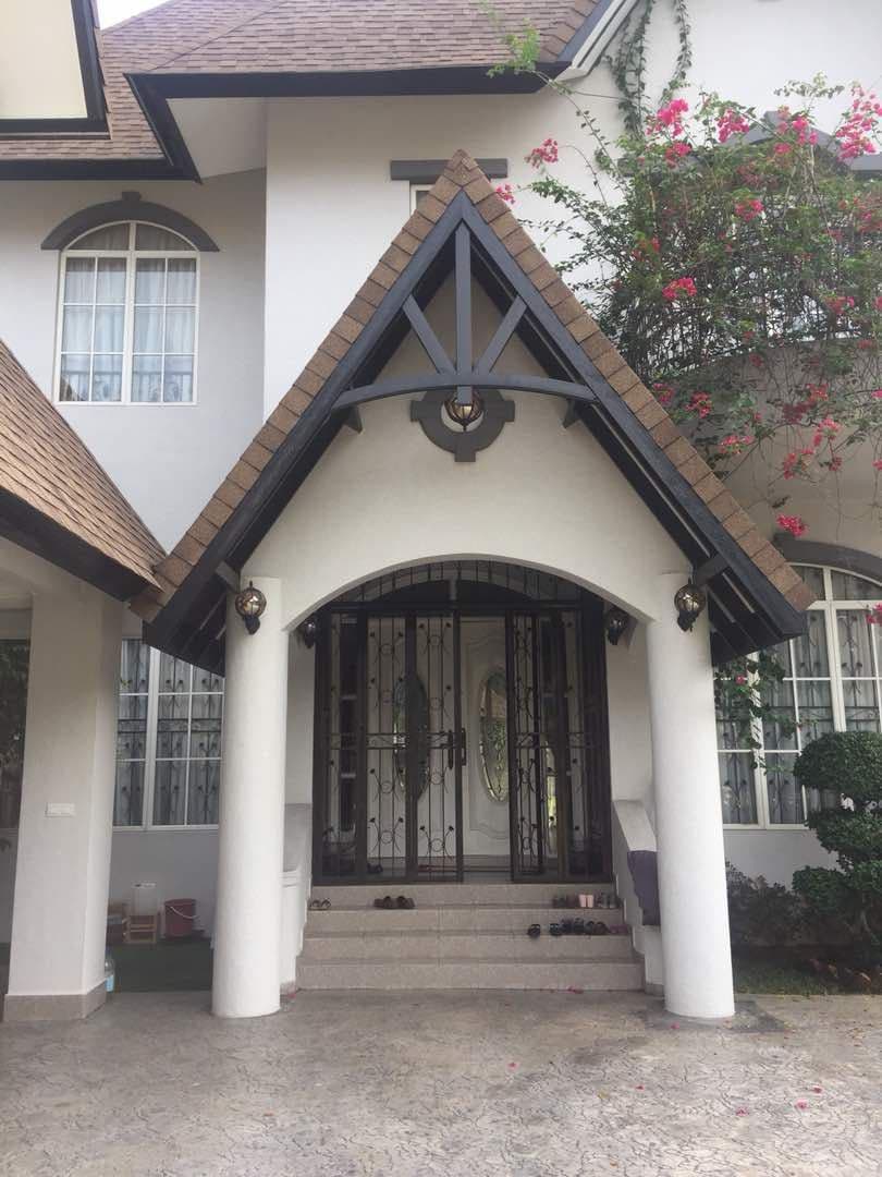 FULLY FURNISHED 2 Storey Bungalow Country Heights - photo 2