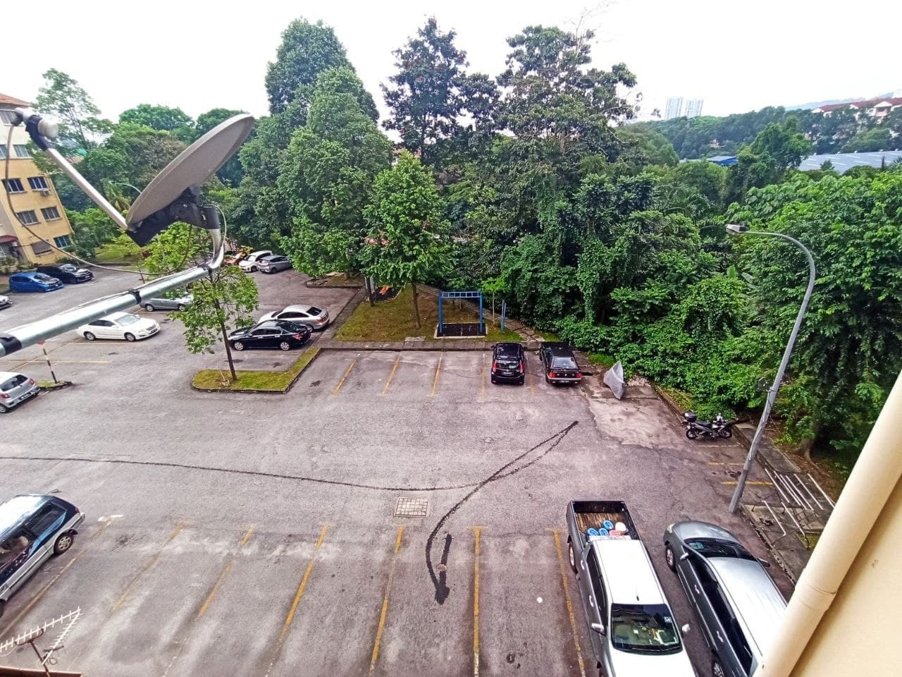 GOOD CONDITION Pangsapuri Seri Jati Puchong - photo 6