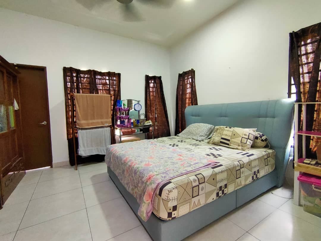 CORNER LOT 2 Storey Taman Desa Seri Vista Sepang - photo 6