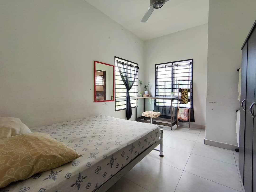 CORNER LOT 2 Storey Taman Desa Seri Vista Sepang - photo 7