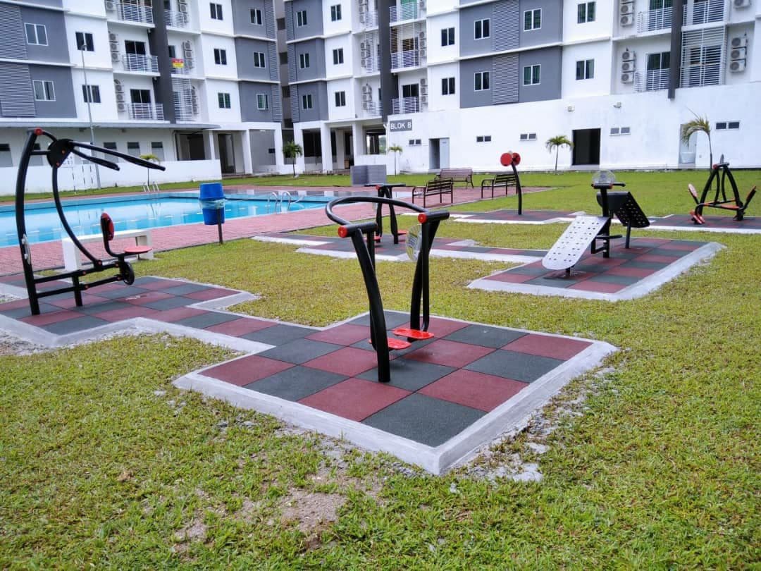 MODERN DESIGN Kampus West City Condominium Kampar - photo 2