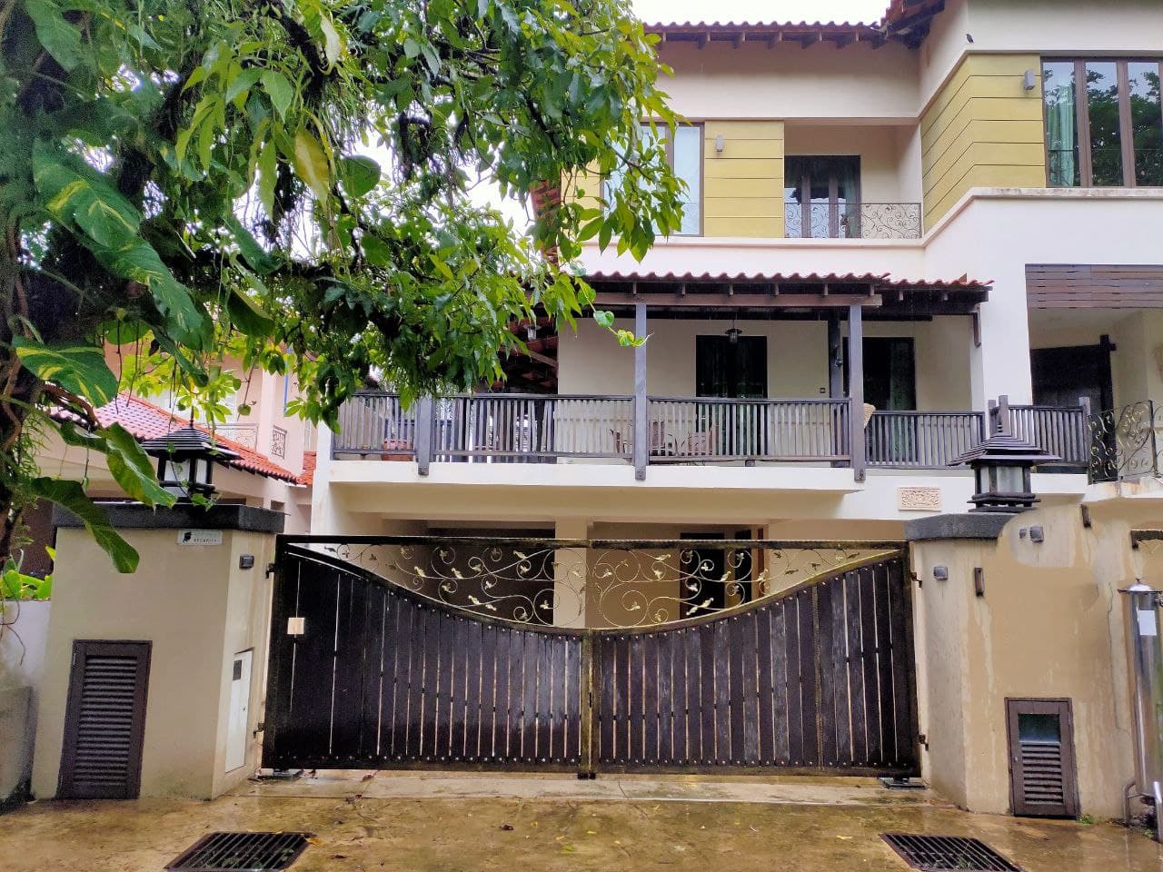 SPACIOUS 2 Half Storey Bungalow Saujana Impian - photo 3