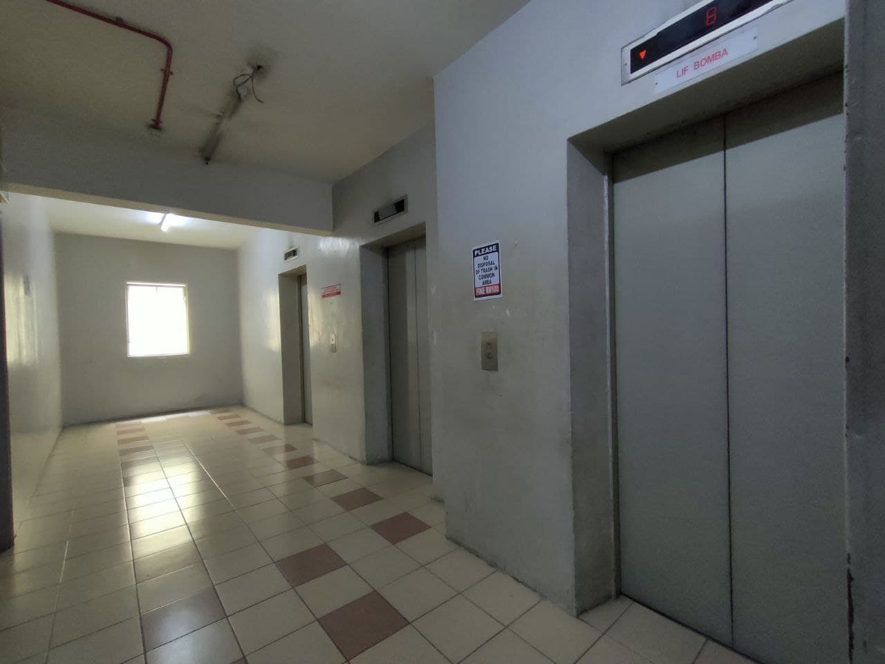 STRATEGIC LOCATION Menara KLH Apartment Puchong - photo 2
