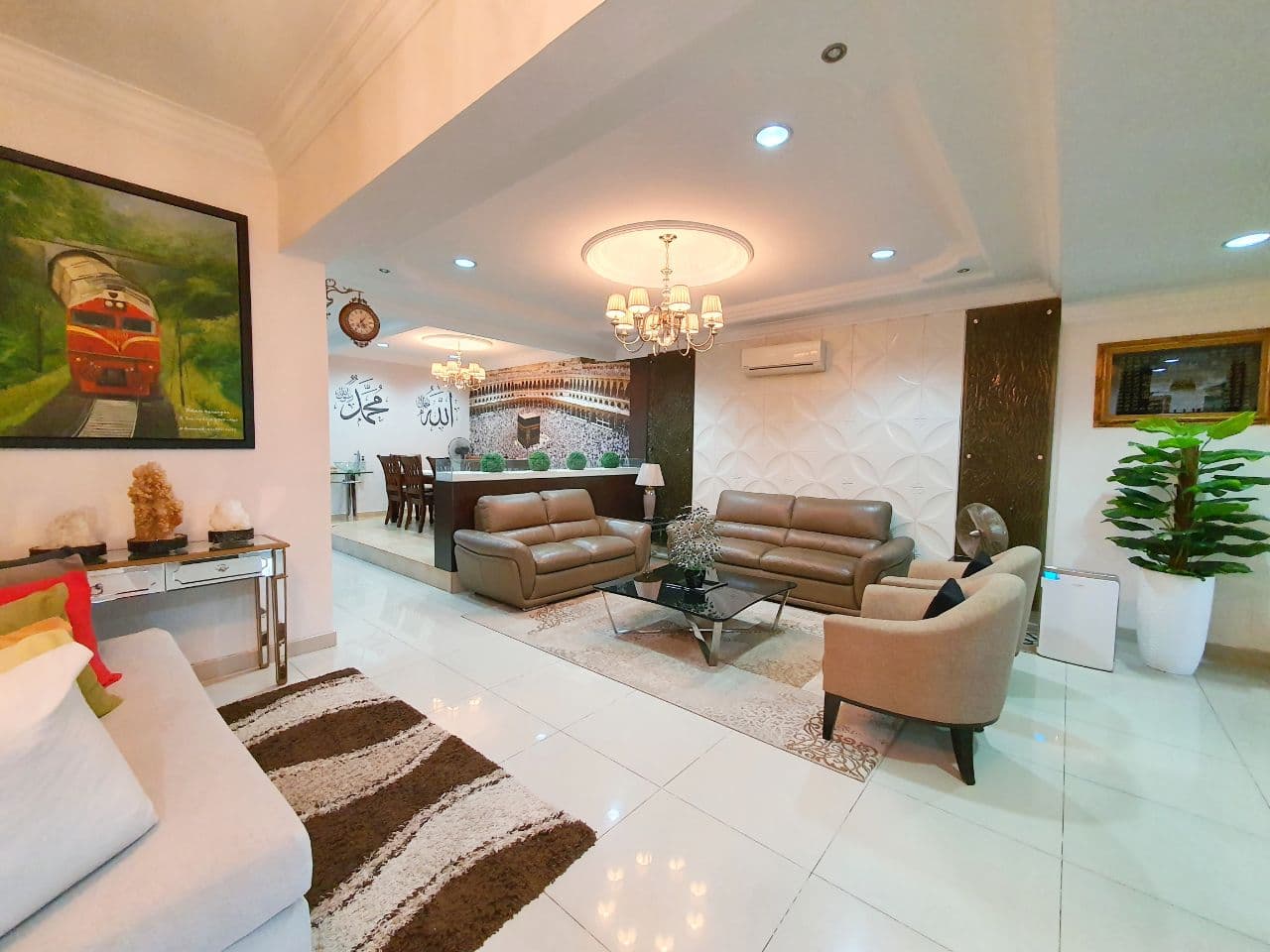 FULLY RENOVATED 2 Storey Pusat Bandar Putra Permai - photo 3