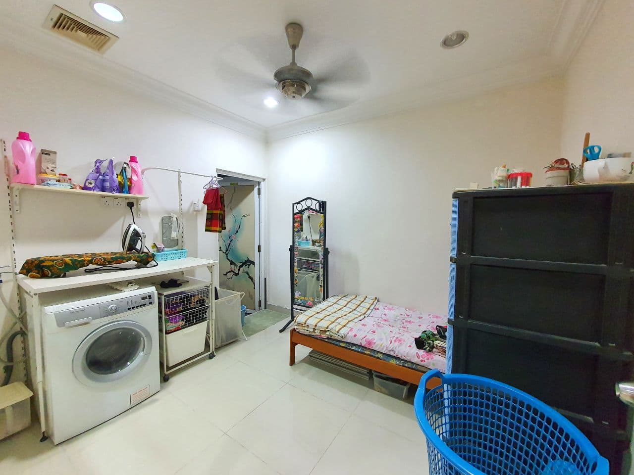 FULLY RENOVATED 2 Storey Pusat Bandar Putra Permai - photo 5