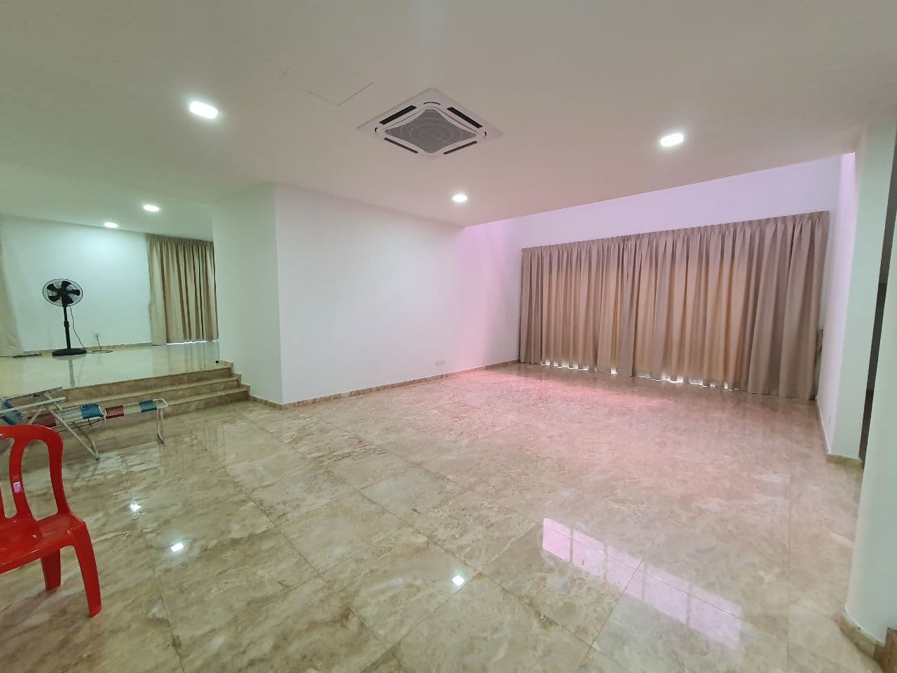 SPACIOUS 2 Storey Amandari Anjung Residensi Kajang - photo 7