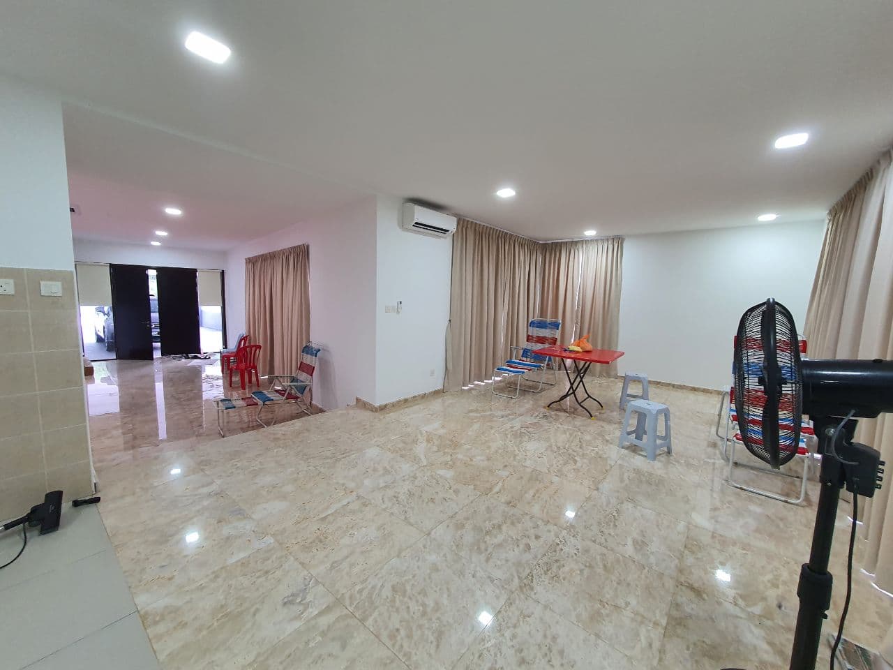 SPACIOUS 2 Storey Amandari Anjung Residensi Kajang - photo 10
