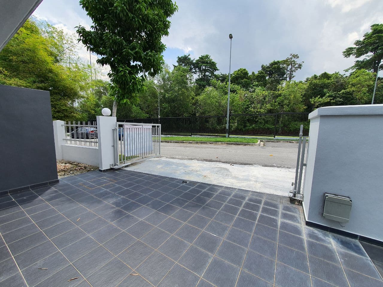 SPACIOUS 2 Storey Amandari Anjung Residensi Kajang - photo 11