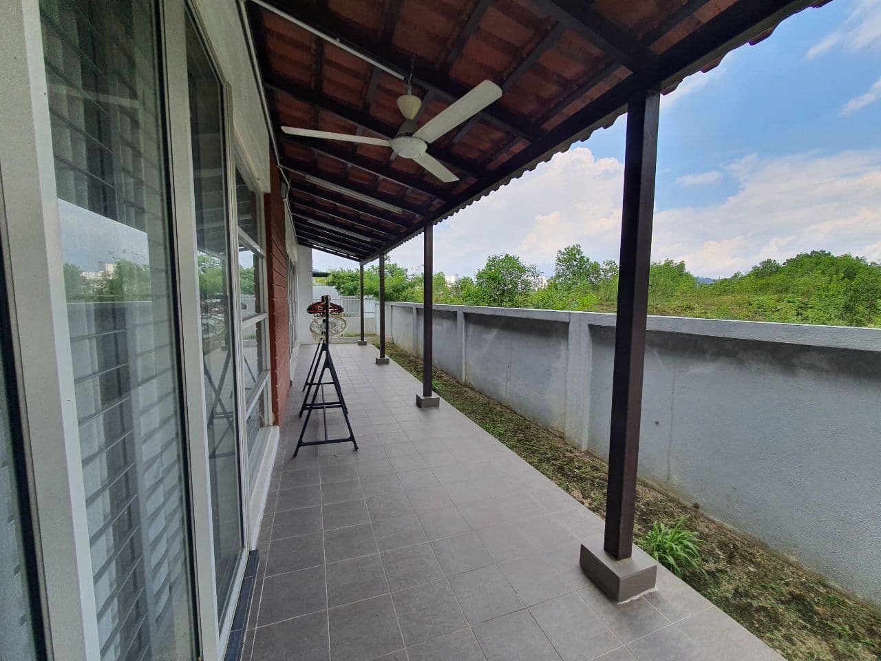 CANTIK 2 Storey Amandari Anjung Residensi Kajang - photo 4