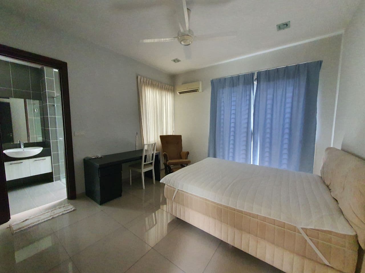CANTIK 2 Storey Amandari Anjung Residensi Kajang - photo 9