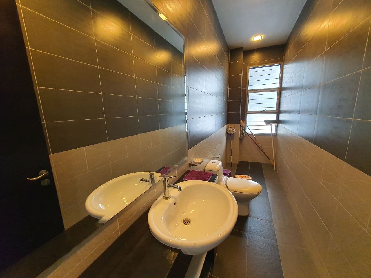 CANTIK 2 Storey Amandari Anjung Residensi Kajang - photo 11