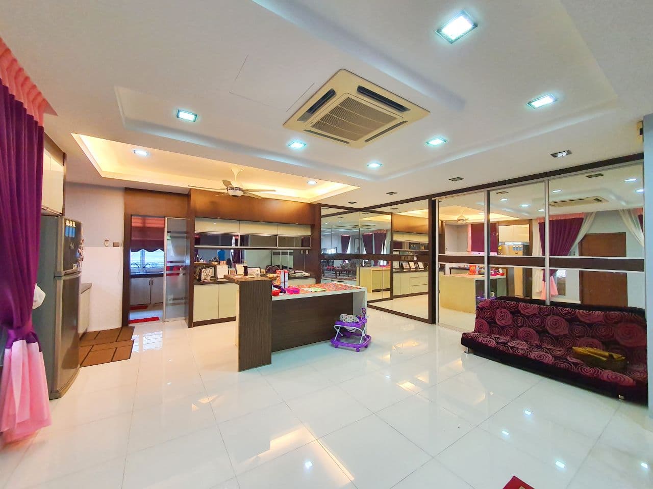 FACING OPEN 2 Half Storey Saujana Villa Kajang - photo 4