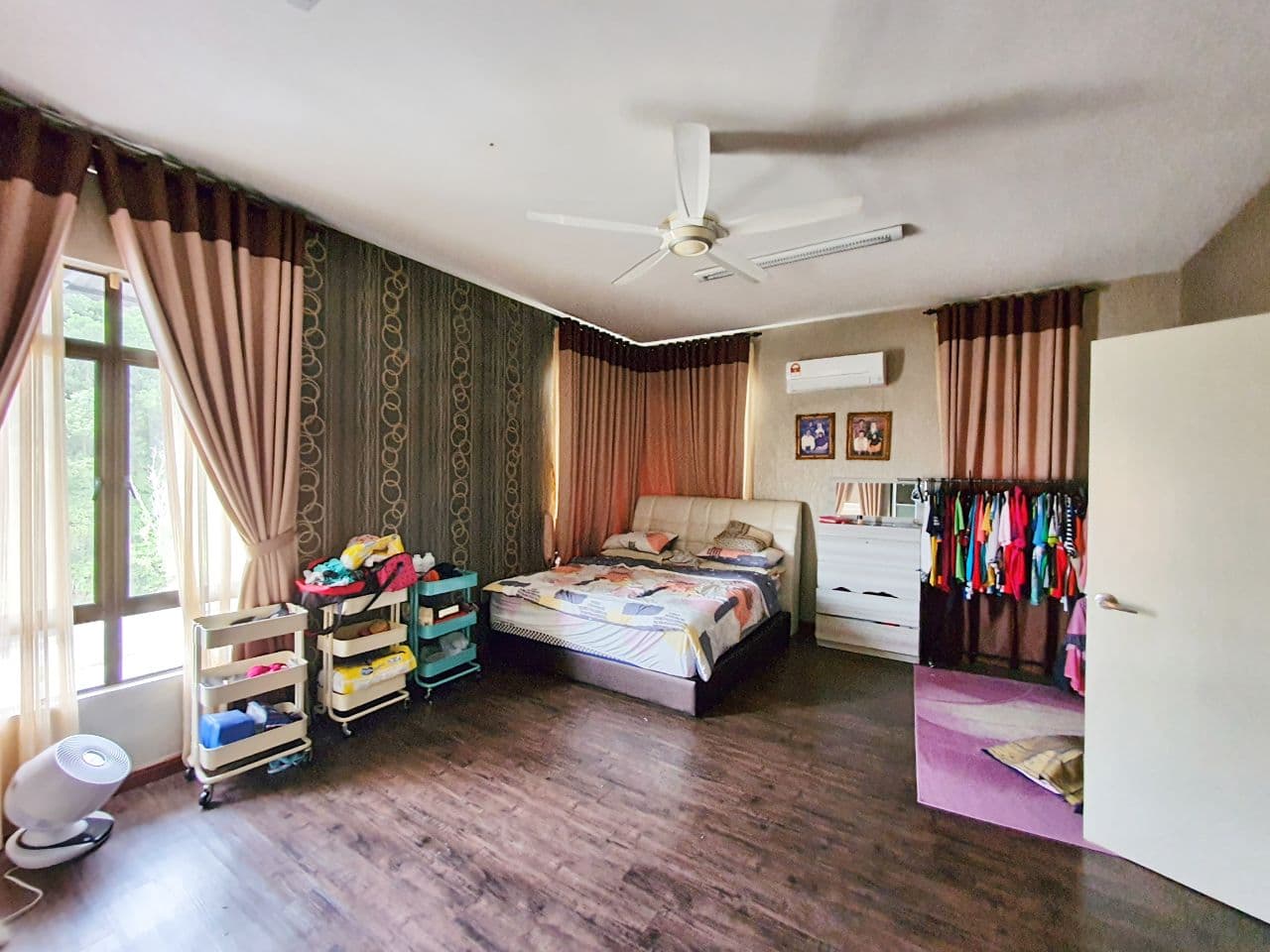 FACING OPEN 2 Half Storey Saujana Villa Kajang - photo 12