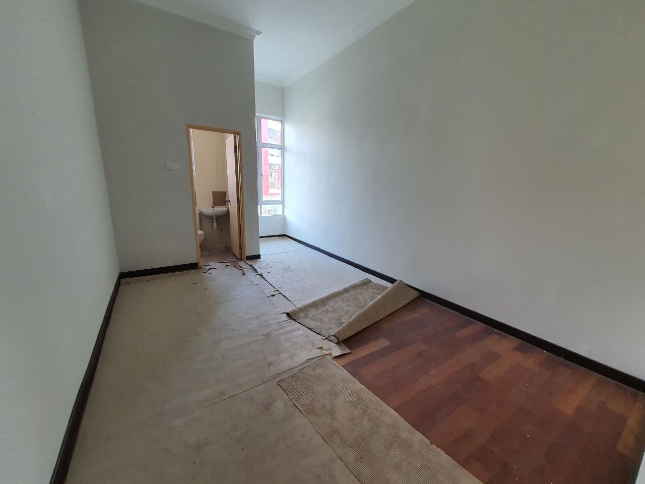 FACING OPEN 2 Storey Puncak Saujana Kajang - photo 6