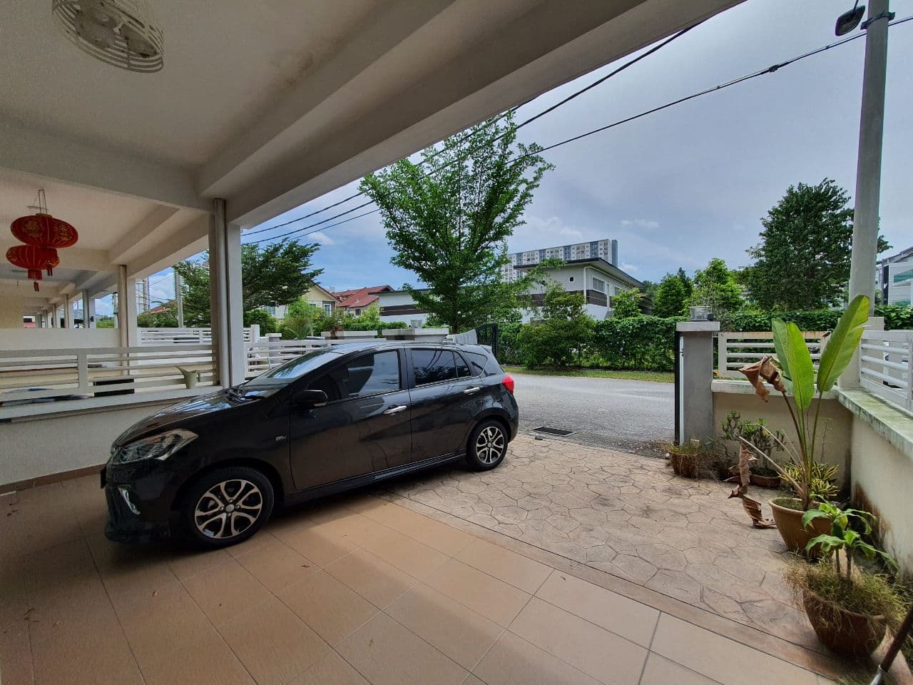 FACING OPEN 2 Storey Puncak Saujana Kajang - photo 3