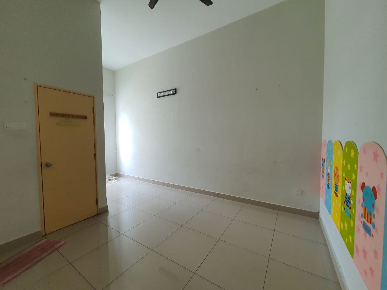FACING OPEN 2 Storey Puncak Saujana Kajang - photo 10