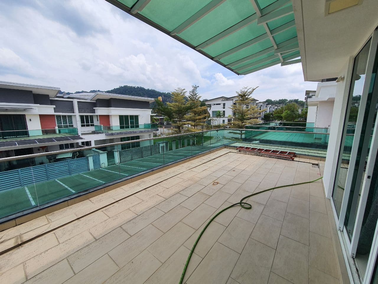 RENOVATED 2 Storey Semi D Villa Perdana Kajang - photo 12