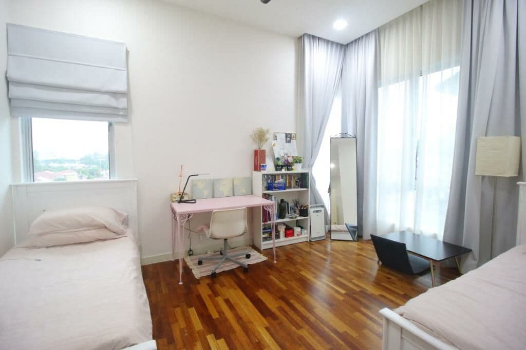 FULLY RENOVATED 3 Storey 1080 Residence Kajang - photo 2
