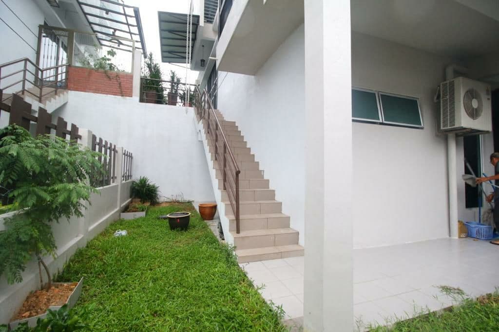 FULLY RENOVATED 3 Storey 1080 Residence Kajang - photo 9