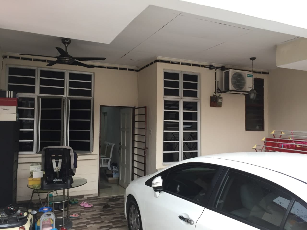 24 HOURS SECURE 1 Storey Tmn Dato Demang Selangor - photo 4