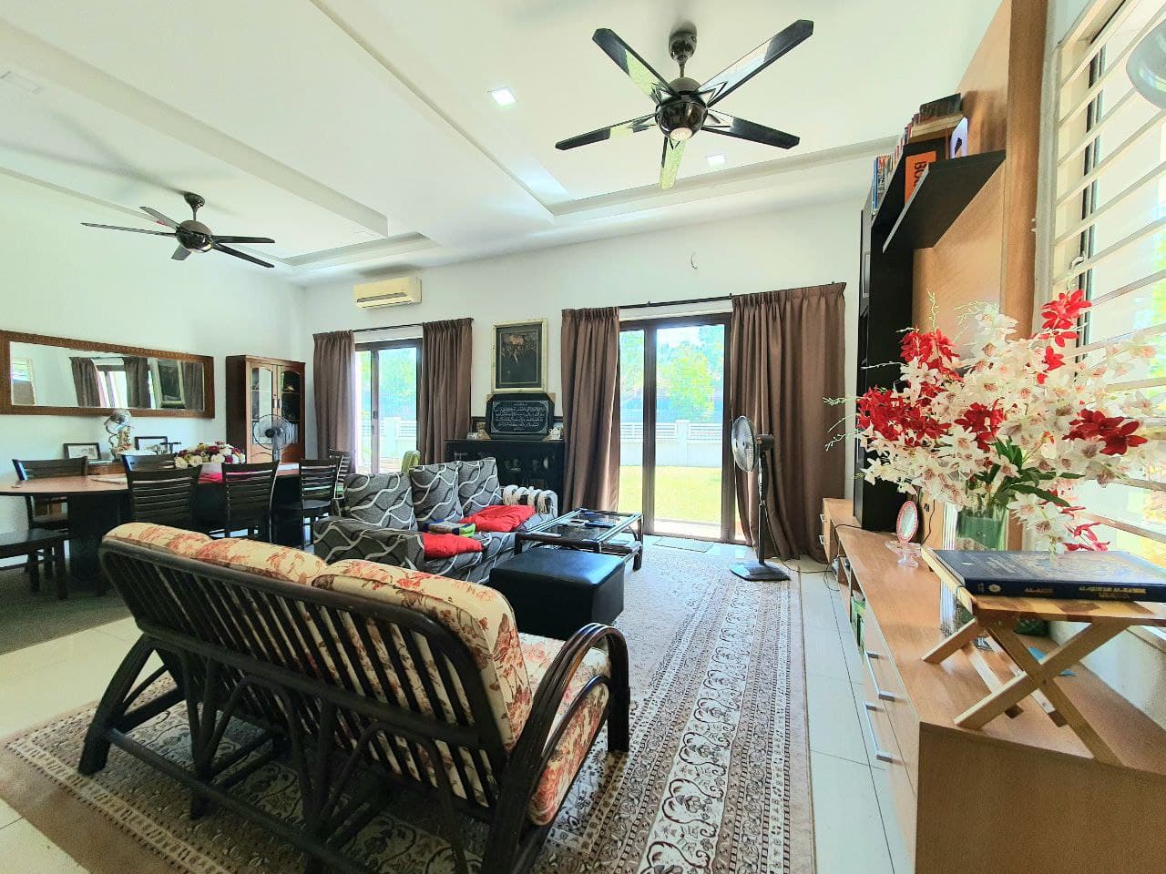 CORNER UNIT 2 Storey Puncak Saujana Kajang - photo 2