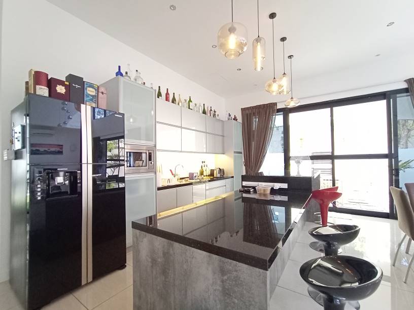 FULLY FURNISHED 2 Storey Twin Palm Kamensah Ampang - photo 13