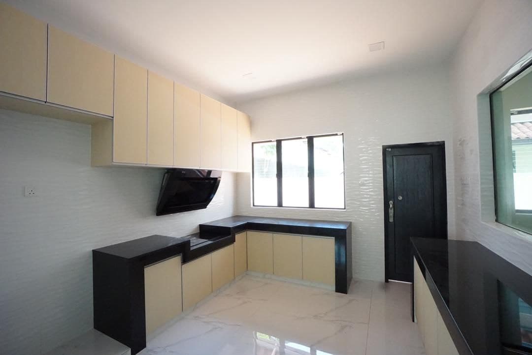 NEWLY RENOVATED 3 Storey Bungalow Kajang - photo 5