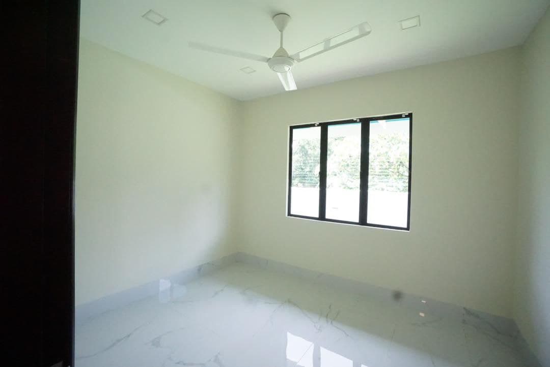 NEWLY RENOVATED 3 Storey Bungalow Kajang - photo 6