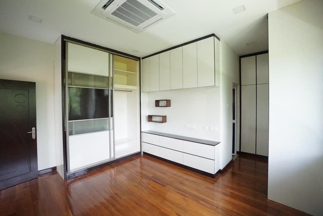 NEWLY RENOVATED 3 Storey Bungalow Kajang - photo 11