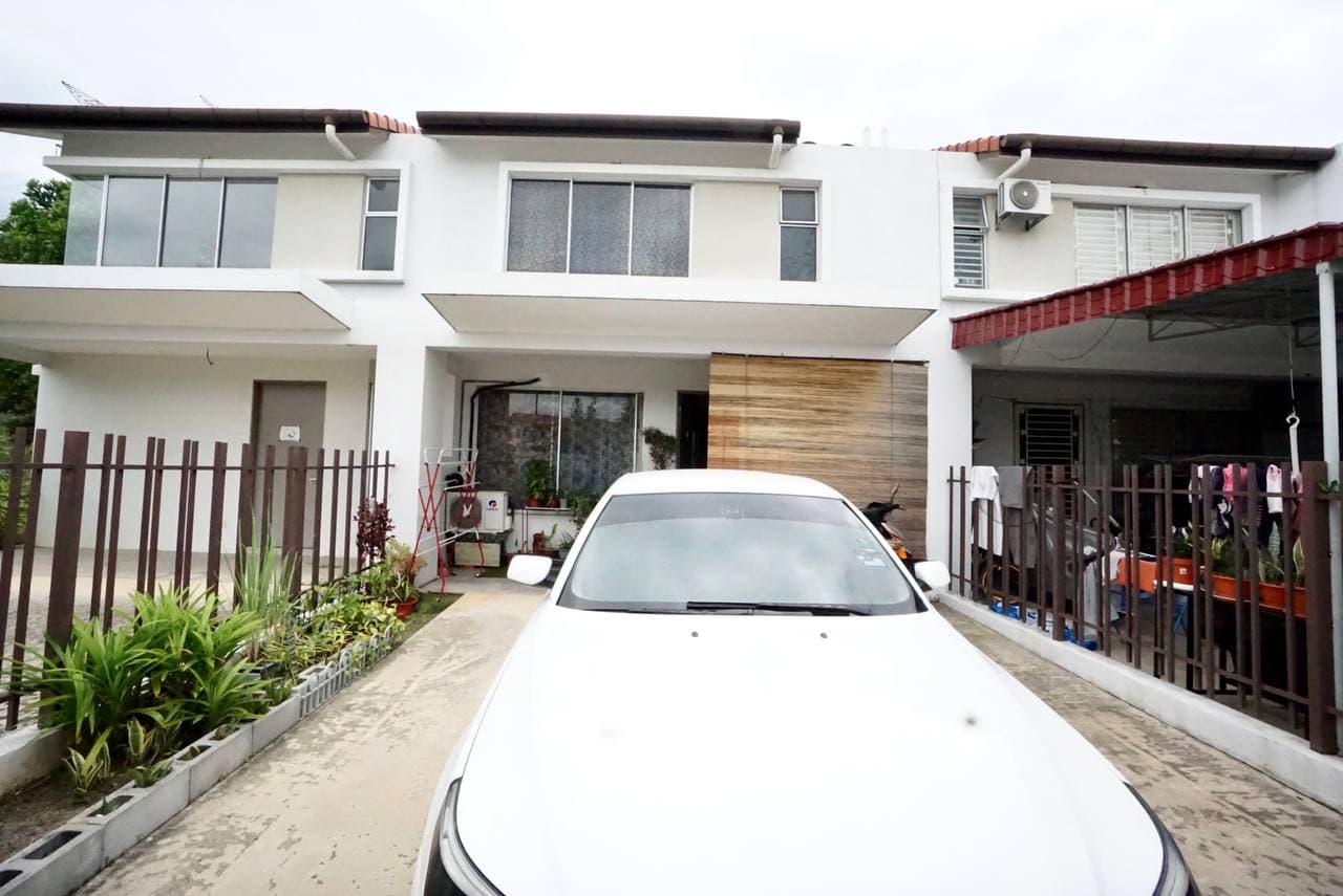FACING OPEN 2 Storey BK 7 Bandar Kinrara Puchong - photo 2