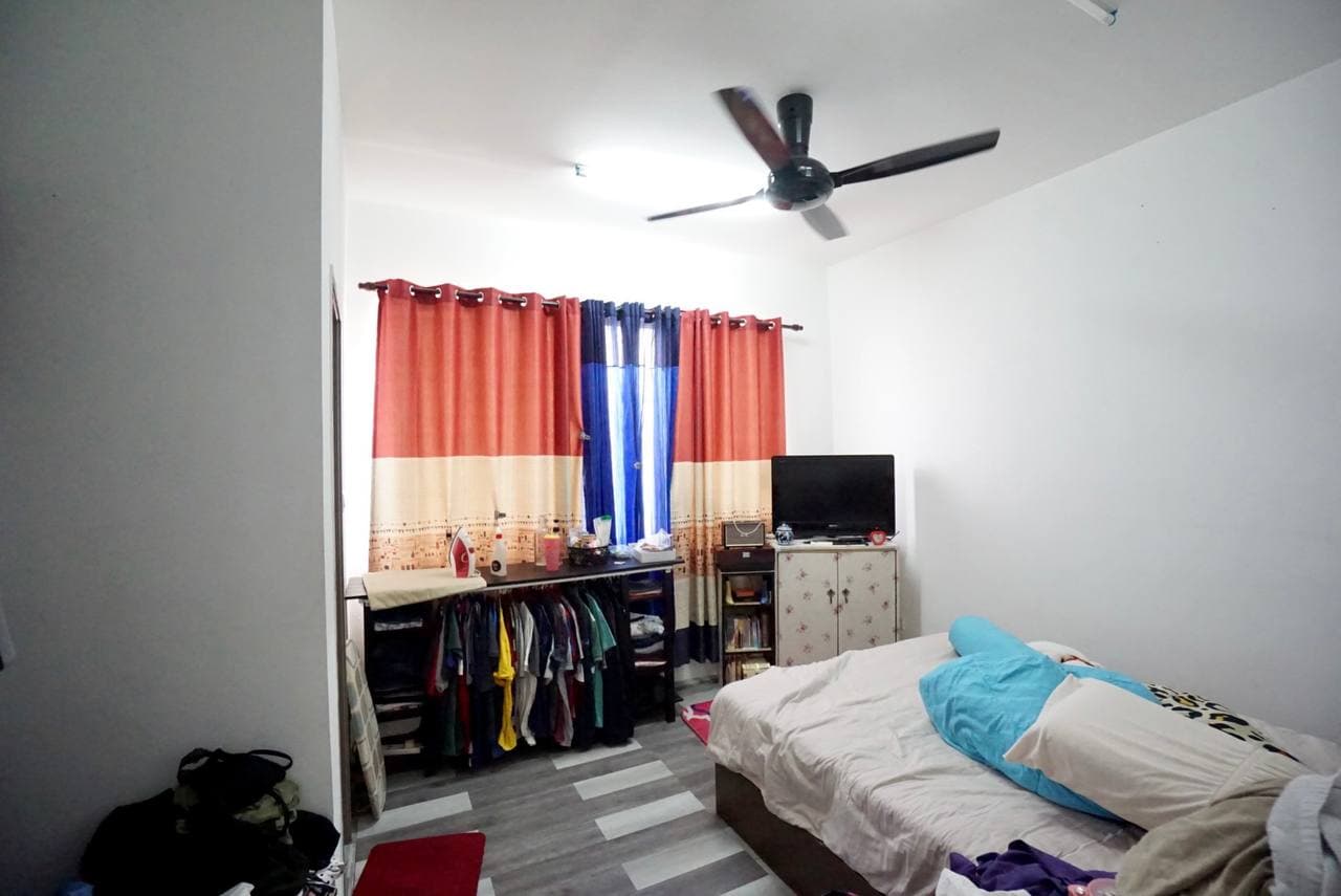 FACING OPEN 2 Storey BK 7 Bandar Kinrara Puchong - photo 9