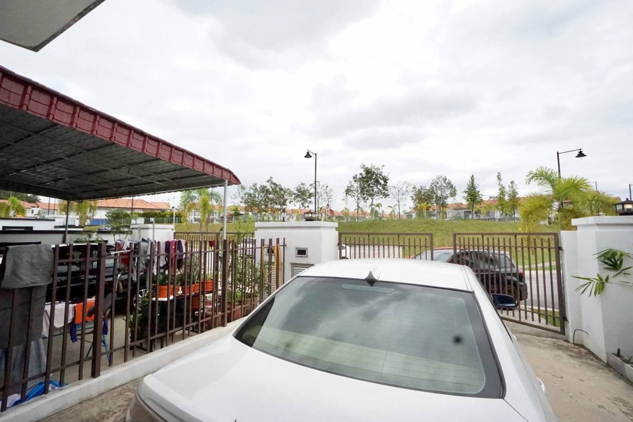 FACING OPEN 2 Storey BK 7 Bandar Kinrara Puchong - photo 12