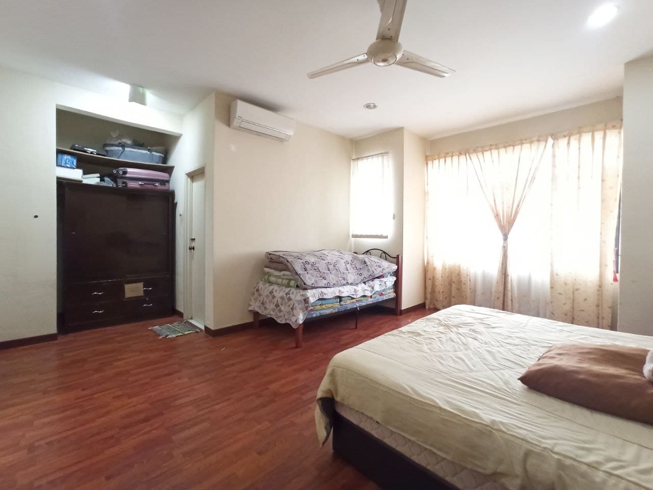 FULLY EXTENDED 2 Storey Taman Puchong Hartamas - photo 9