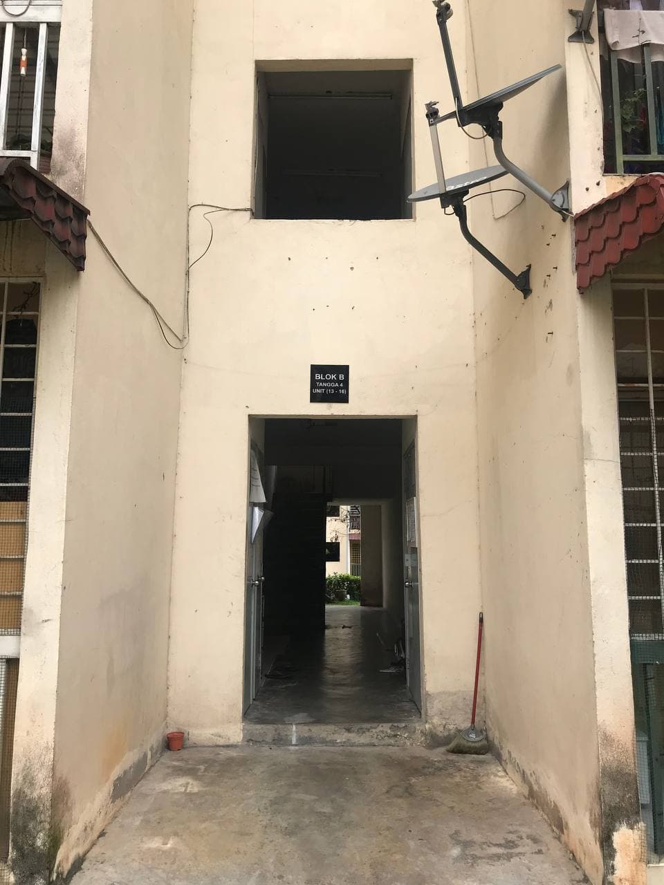 RENOVATED Indah Condominium Prima Damansara - photo 4