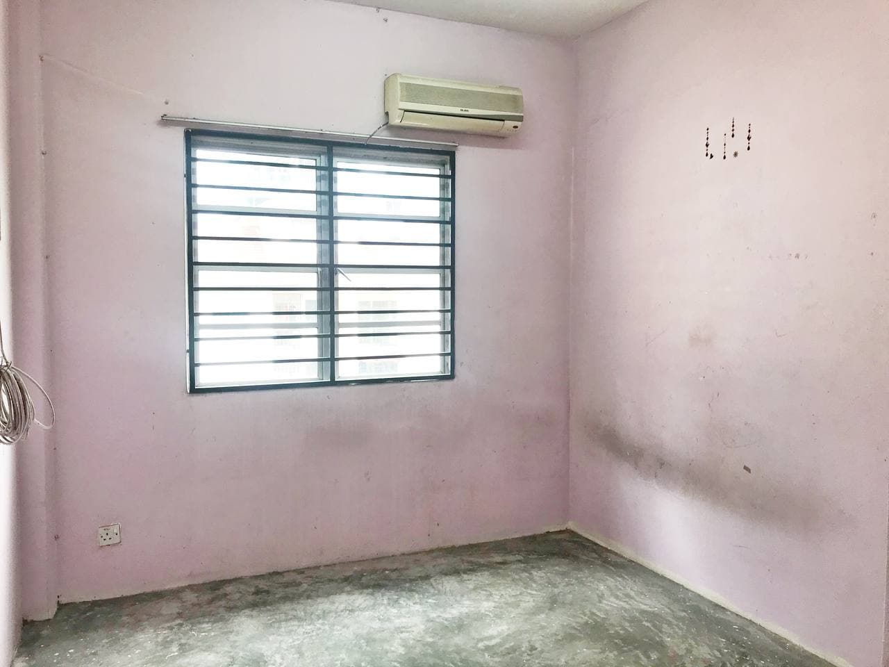 RENOVATED Indah Condominium Prima Damansara - photo 10
