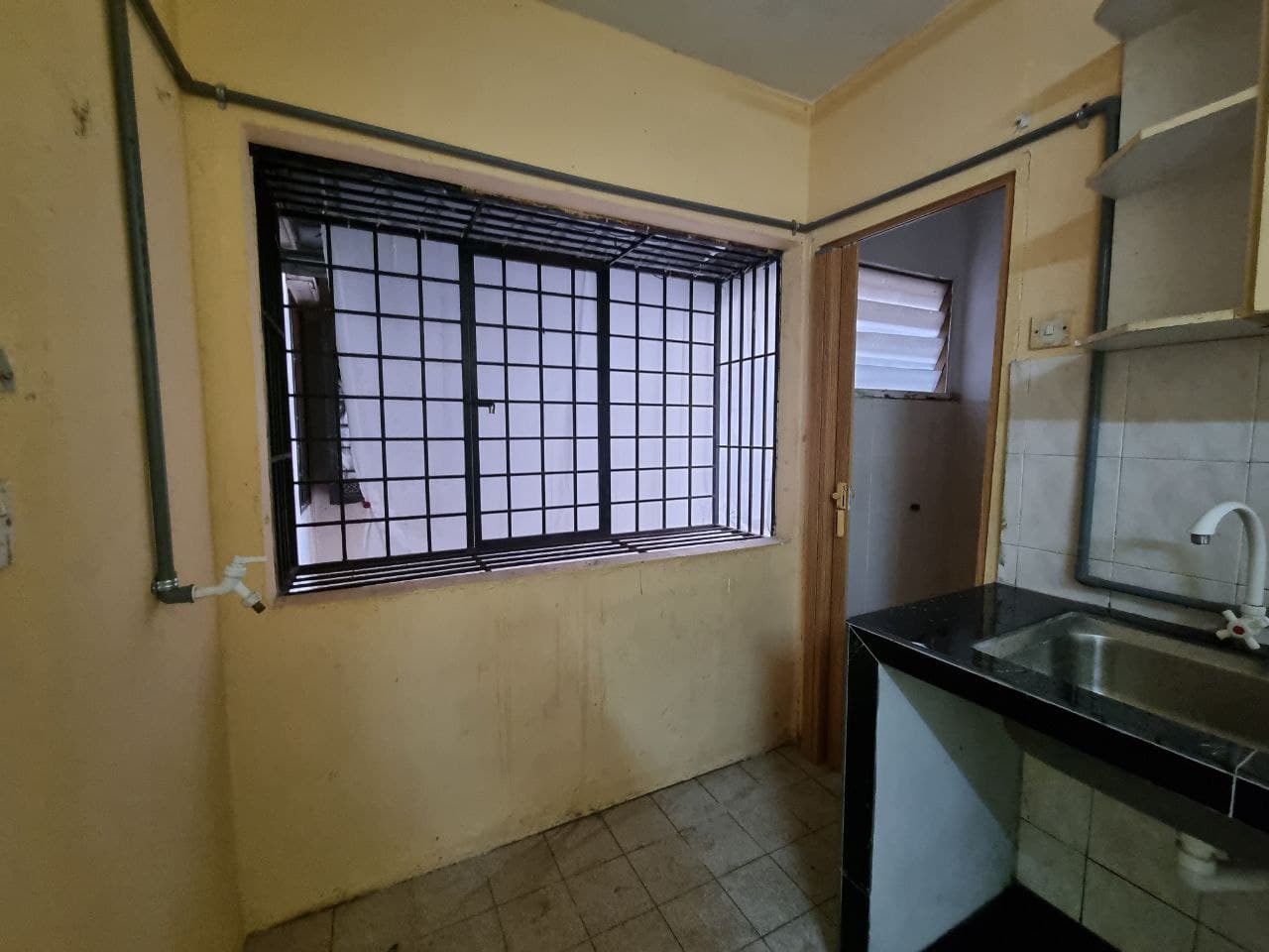 NEAR MRT Lestari Apartment Damansara Damai - photo 7