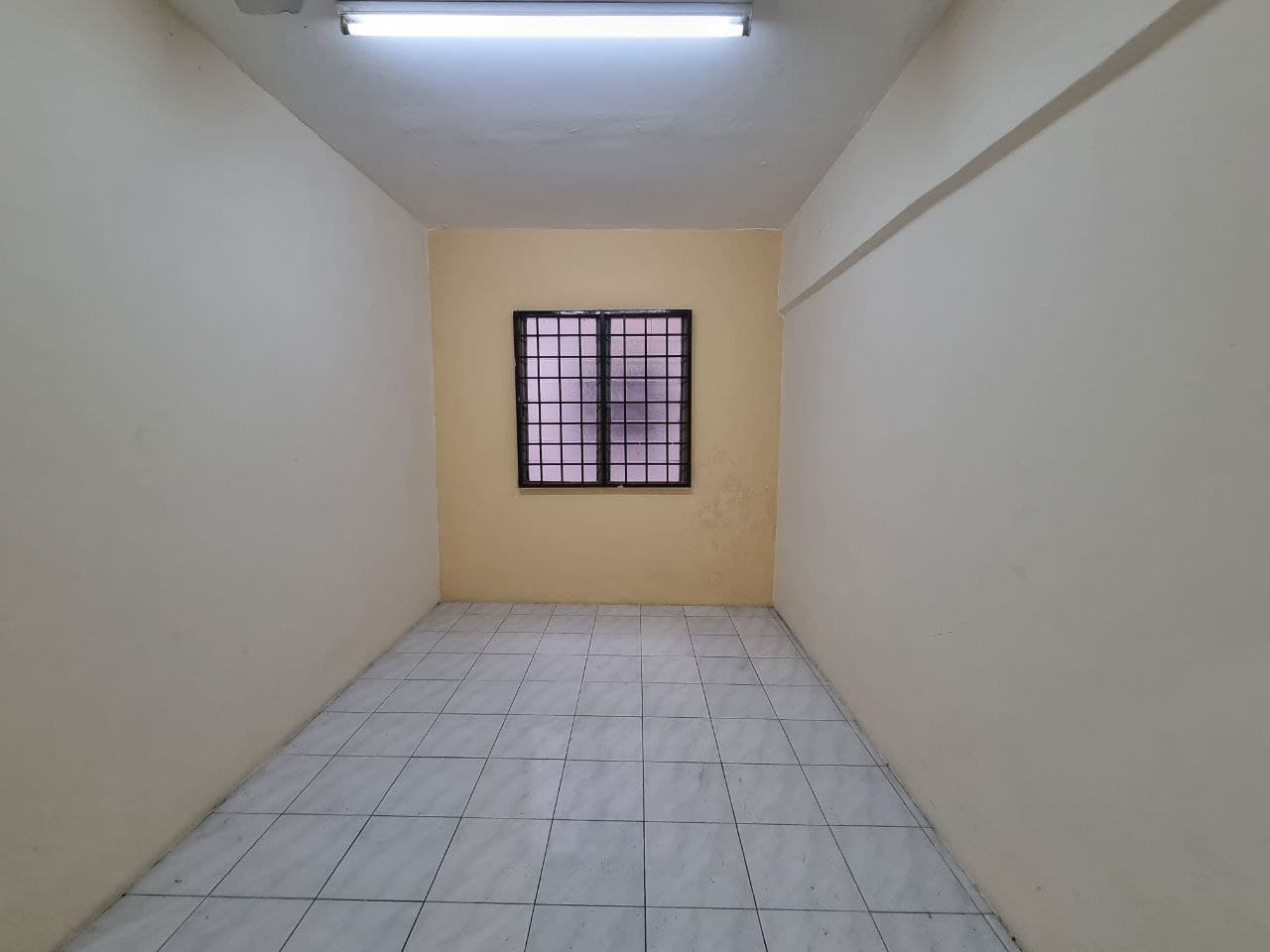 NEAR MRT Lestari Apartment Damansara Damai - photo 8