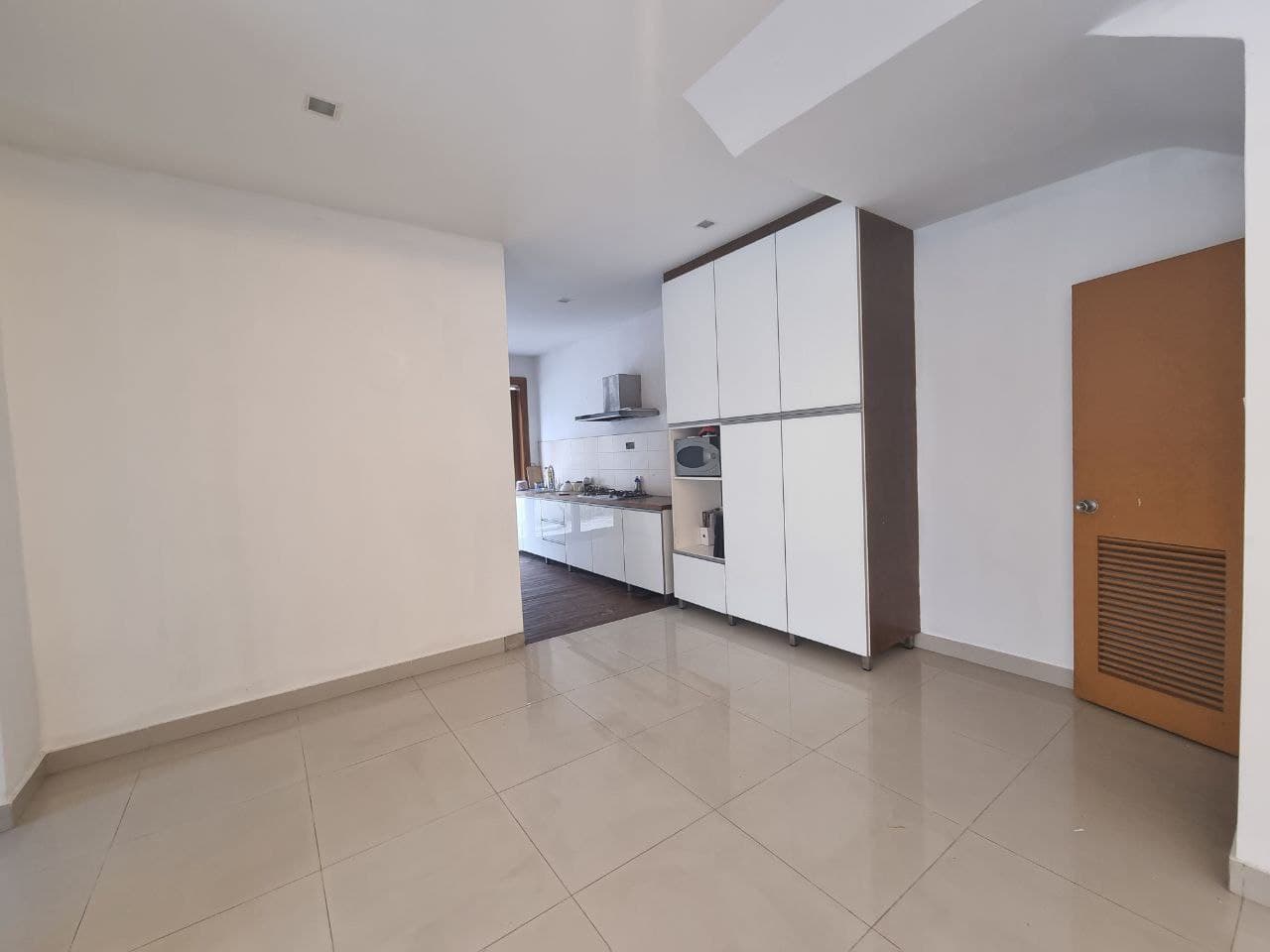 GATED 2 Storey Semi D Anggun 1 Kota Emerald Rawang - photo 5