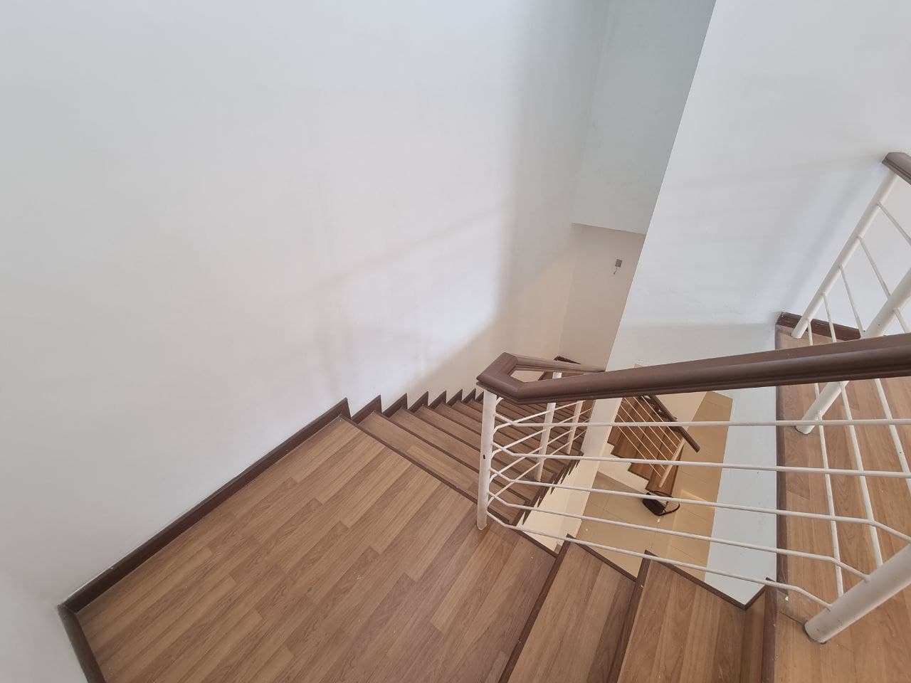 GATED 2 Storey Semi D Anggun 1 Kota Emerald Rawang - photo 6