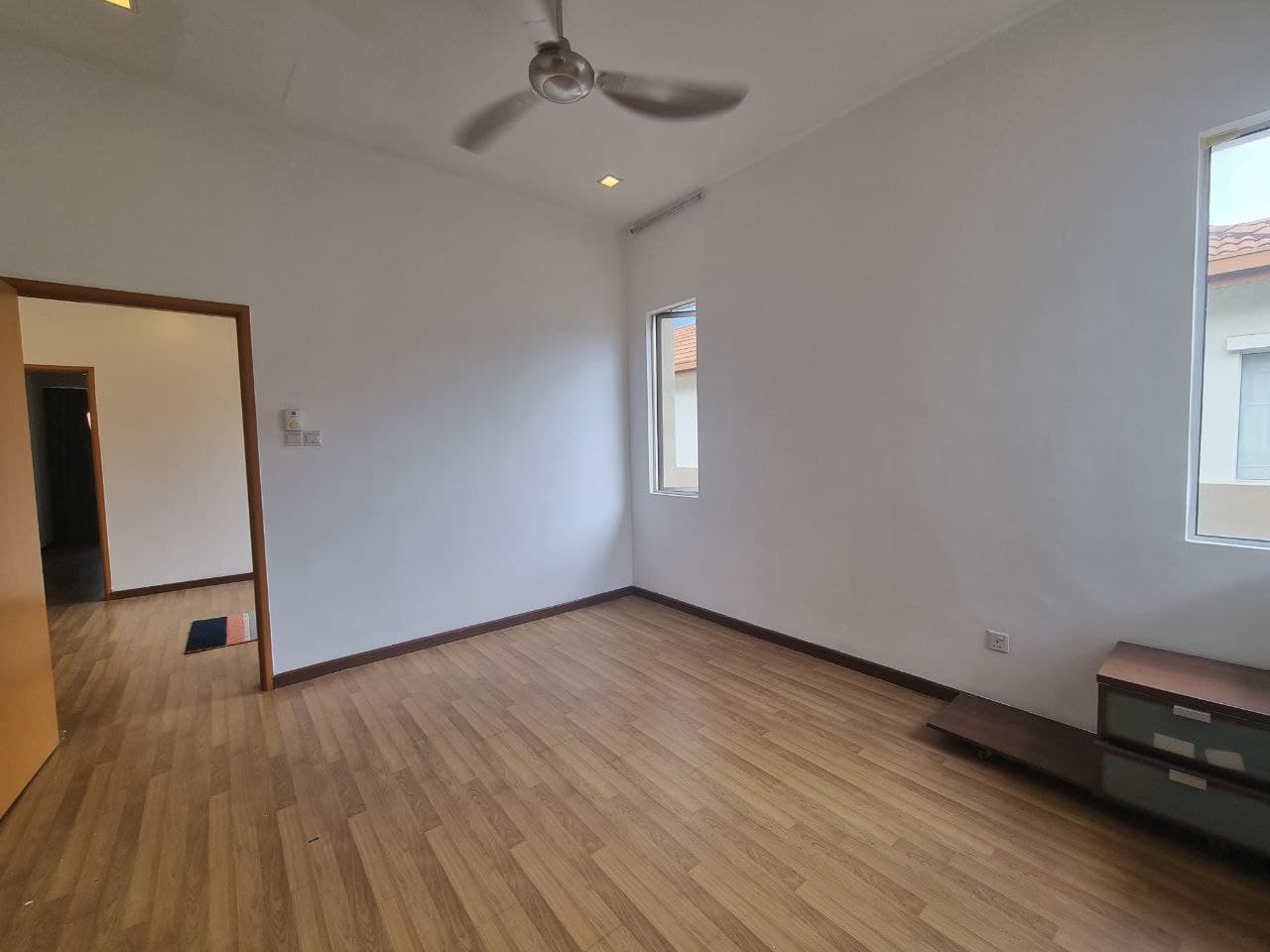 GATED 2 Storey Semi D Anggun 1 Kota Emerald Rawang - photo 8