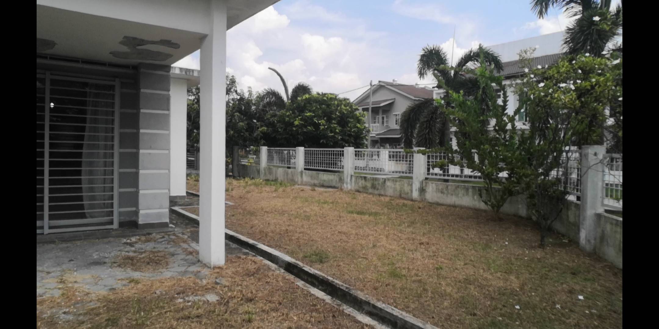 HUGE LAND 2 Storey Seri Bangi Seksyen 8 Bangi - photo 3