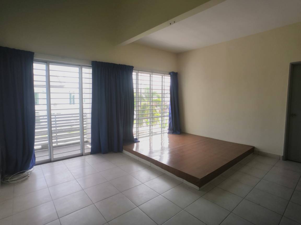 HUGE LAND 2 Storey Seri Bangi Seksyen 8 Bangi - photo 9