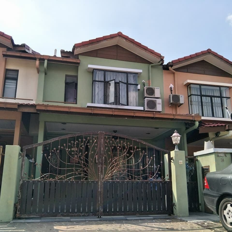 RUMAH CANTIK 2 Storey Jalan Nova U5 Subang Bestari - photo 2