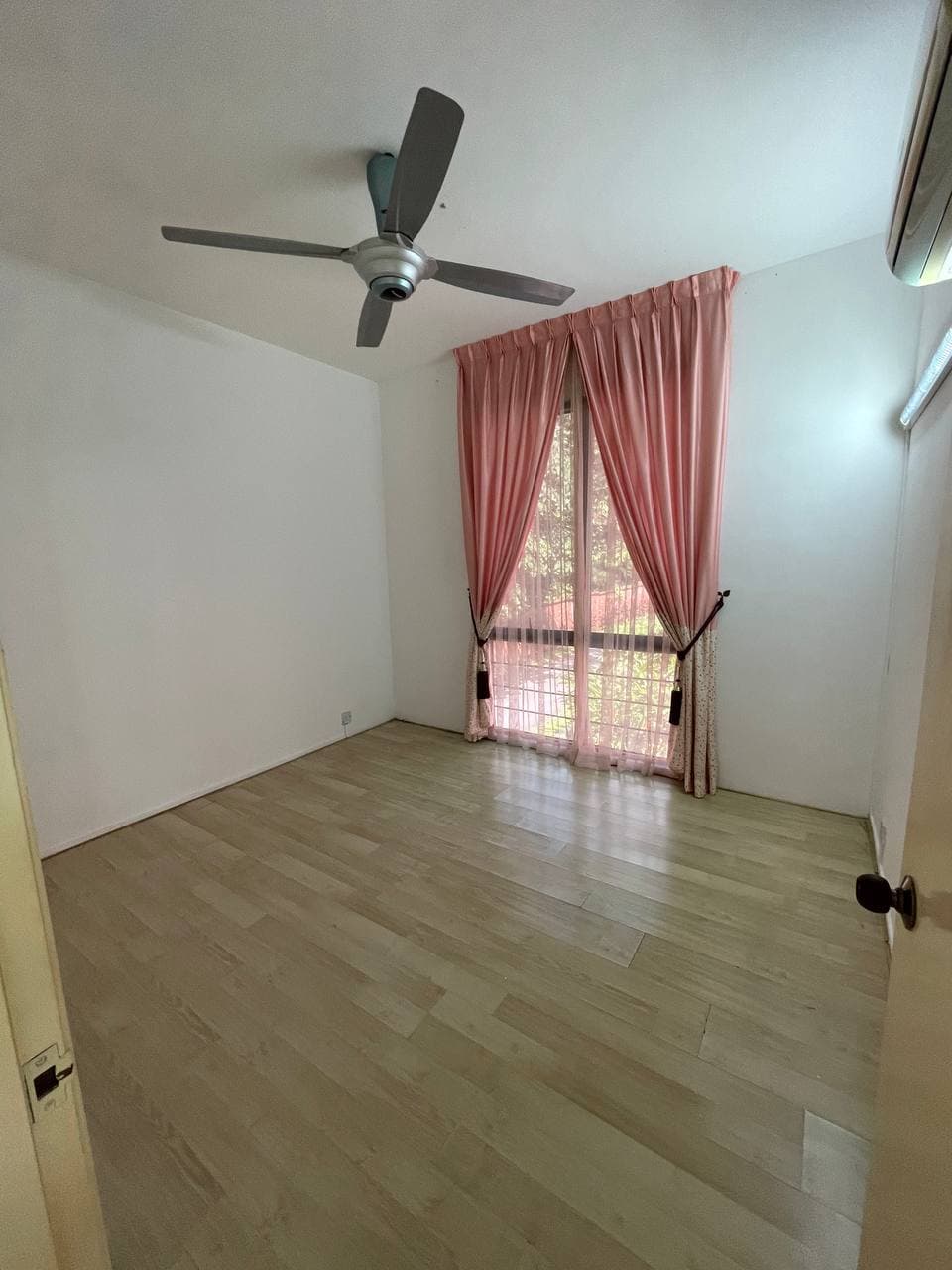BEAUTIFUL UNIT Gita Bayu Villa Serdang - photo 8