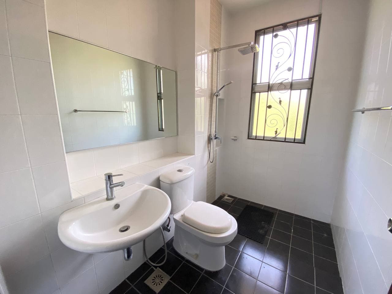 RUMAH CANTIK 2 Storey Kota Kemuning Shah Alam - photo 11